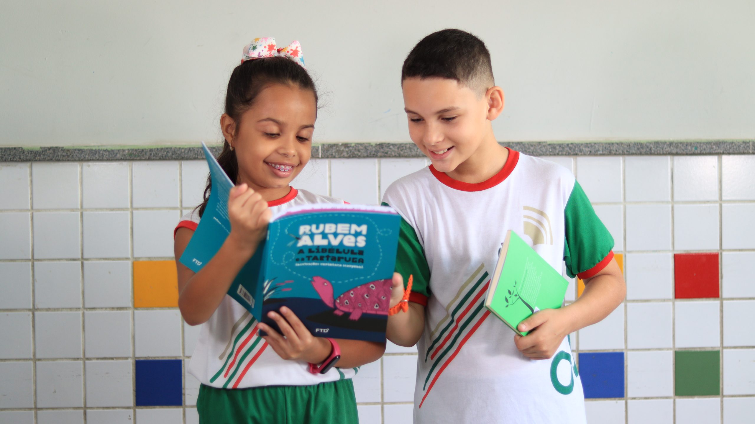 Dia Nacional do Livro: conhecendo novos mundo, impulsionando sonhos e formando cidadãos